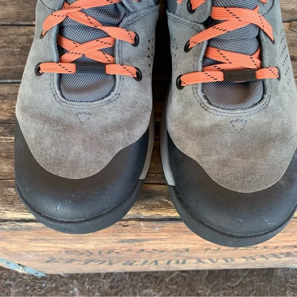 Danner Inquire Women’s Mid Hiking Boot - Picture 4 of 8